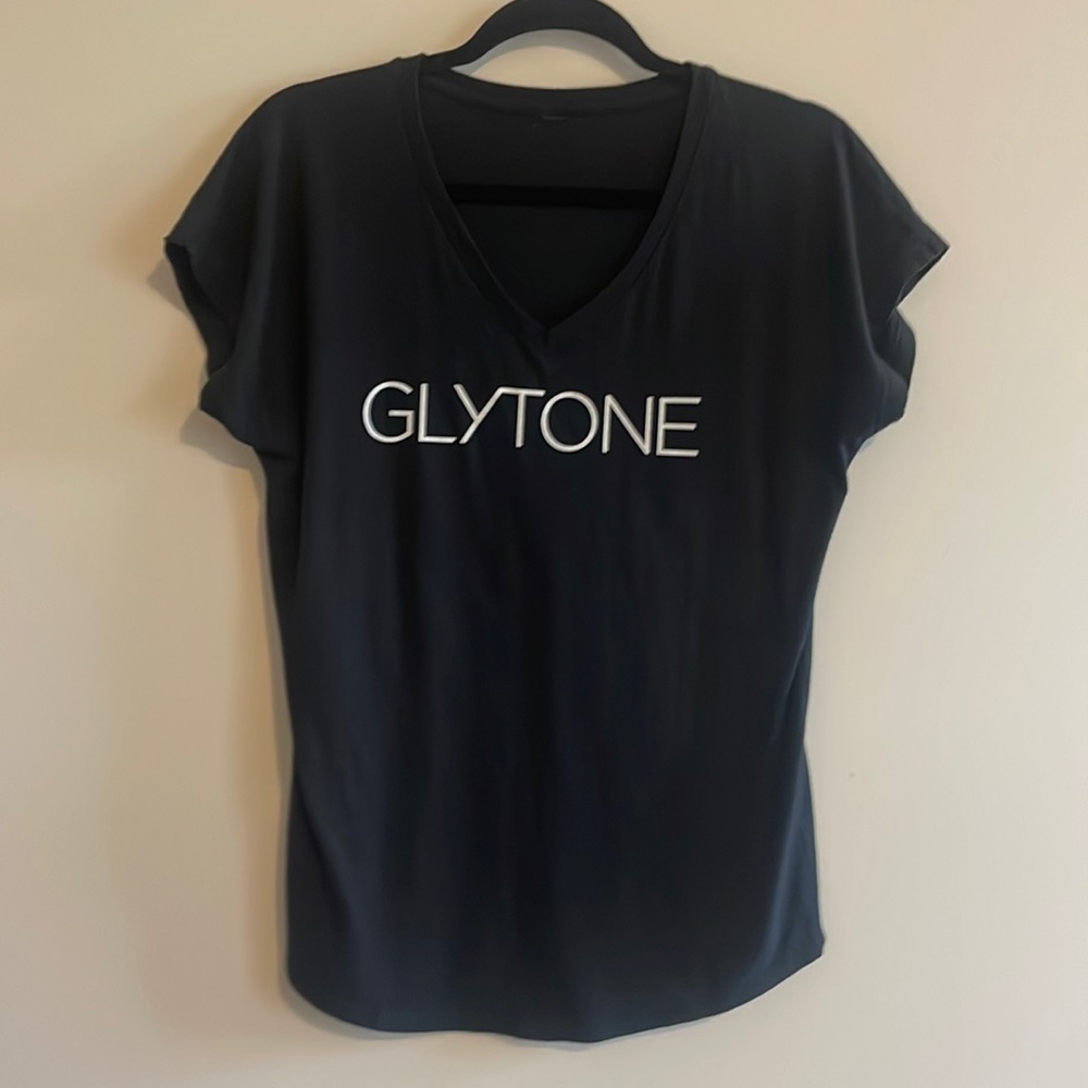 Soft cotton tee Glytone. 20" APTAP.